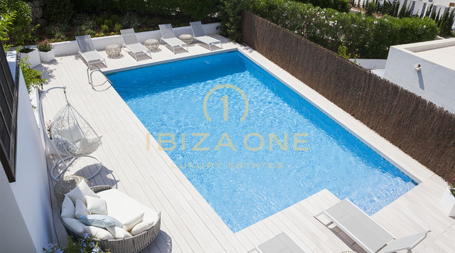 Schöne Luxusvilla in der Nähe von Ibiza-Stadt zu verkaufen, Ibiza - Schöne Luxusvilla in der Nähe von Ibiza-Stadt zu vermieten, Ibiza