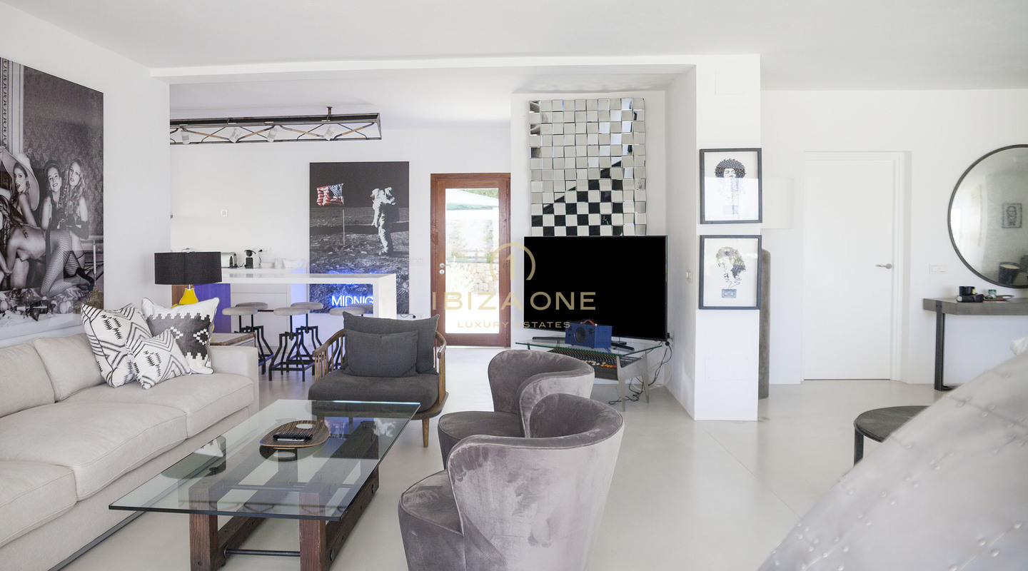 Prachtige luxe villa vlakbij Ibiza-stad te koop, Ibiza - Prachtige luxe villa vlakbij Ibiza-stad te huur, Ibiza
