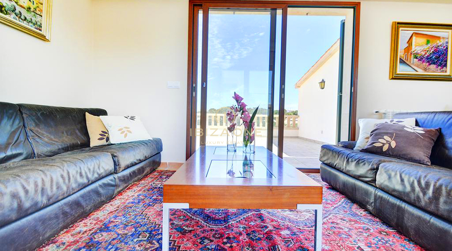 Bellissima villa di lusso in prima linea in stile maiorchino, direttamente sulla spiaggia, con licenza di affitto, in vendita, Ibiza - Bellissima villa di lusso in prima linea in stile maiorchino, direttamente sulla spiaggia, con licenza di affitto, in affitto, Ibiza