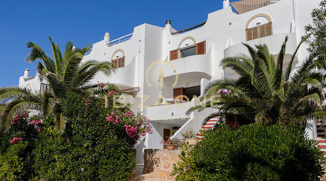 Belle maison de ville de luxe avec vue sur la mer et proche de la plage à vendre, Ibiza - Belle maison de ville de luxe avec vue sur la mer et proche de la plage à louer, Ibiza