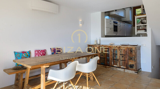 Schönes Luxus-Stadthaus mit Meerblick und in Strandnähe zu verkaufen, Ibiza - Schönes Luxus-Stadthaus mit Meerblick und in Strandnähe zu vermieten, Ibiza