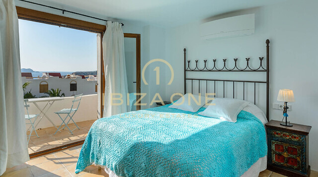 Schönes Luxus-Stadthaus mit Meerblick und in Strandnähe zu verkaufen, Ibiza - Schönes Luxus-Stadthaus mit Meerblick und in Strandnähe zu vermieten, Ibiza