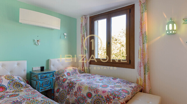 Bonita casa adosada de lujo con vistas al mar y cerca de la playa en venta, Ibiza - Bonita casa adosada de lujo con vistas al mar y cerca de la playa en alquiler, Ibiza