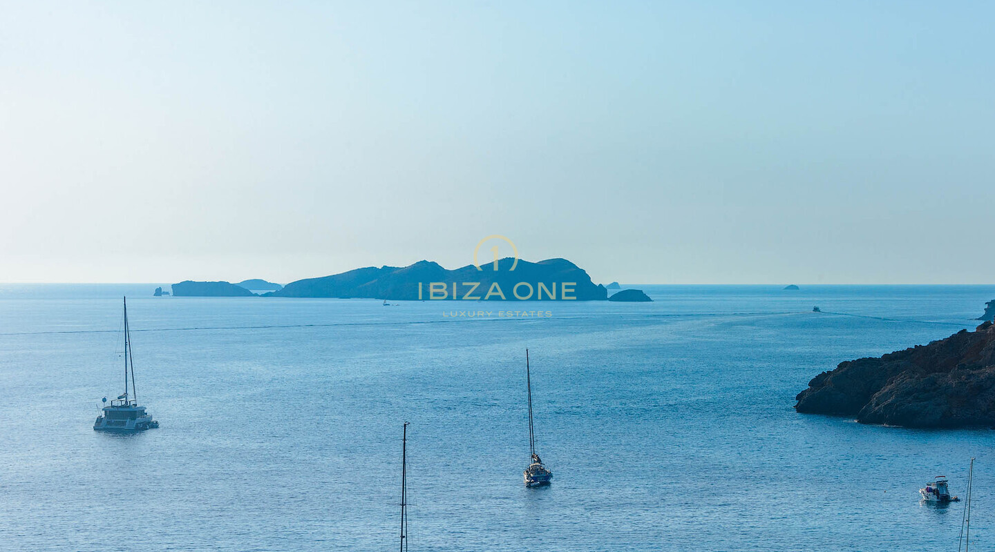 Bonita casa adosada de lujo con vistas al mar y cerca de la playa en venta, Ibiza - Bonita casa adosada de lujo con vistas al mar y cerca de la playa en alquiler, Ibiza