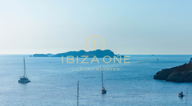 Belle maison de ville de luxe avec vue sur la mer et proche de la plage à vendre, Ibiza - Belle maison de ville de luxe avec vue sur la mer et proche de la plage à louer, Ibiza