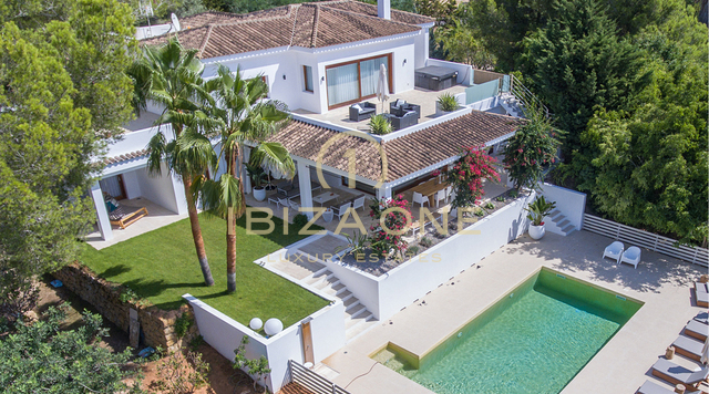 Mediterrane Luxusvilla mit Meerblick in Can Furnet zu verkaufen, Ibiza - Mediterrane Luxusvilla mit Meerblick in Can Furnet zu vermieten, Ibiza