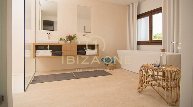 Mediterrane Luxusvilla mit Meerblick in Can Furnet zu verkaufen, Ibiza - Mediterrane Luxusvilla mit Meerblick in Can Furnet zu vermieten, Ibiza