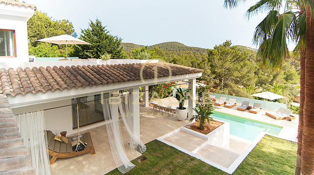 Mediterrane Luxusvilla mit Meerblick in Can Furnet zu verkaufen, Ibiza - Mediterrane Luxusvilla mit Meerblick in Can Furnet zu vermieten, Ibiza