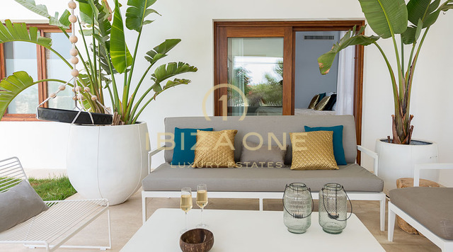 Mediterrane Luxusvilla mit Meerblick in Can Furnet zu verkaufen, Ibiza - Mediterrane Luxusvilla mit Meerblick in Can Furnet zu vermieten, Ibiza