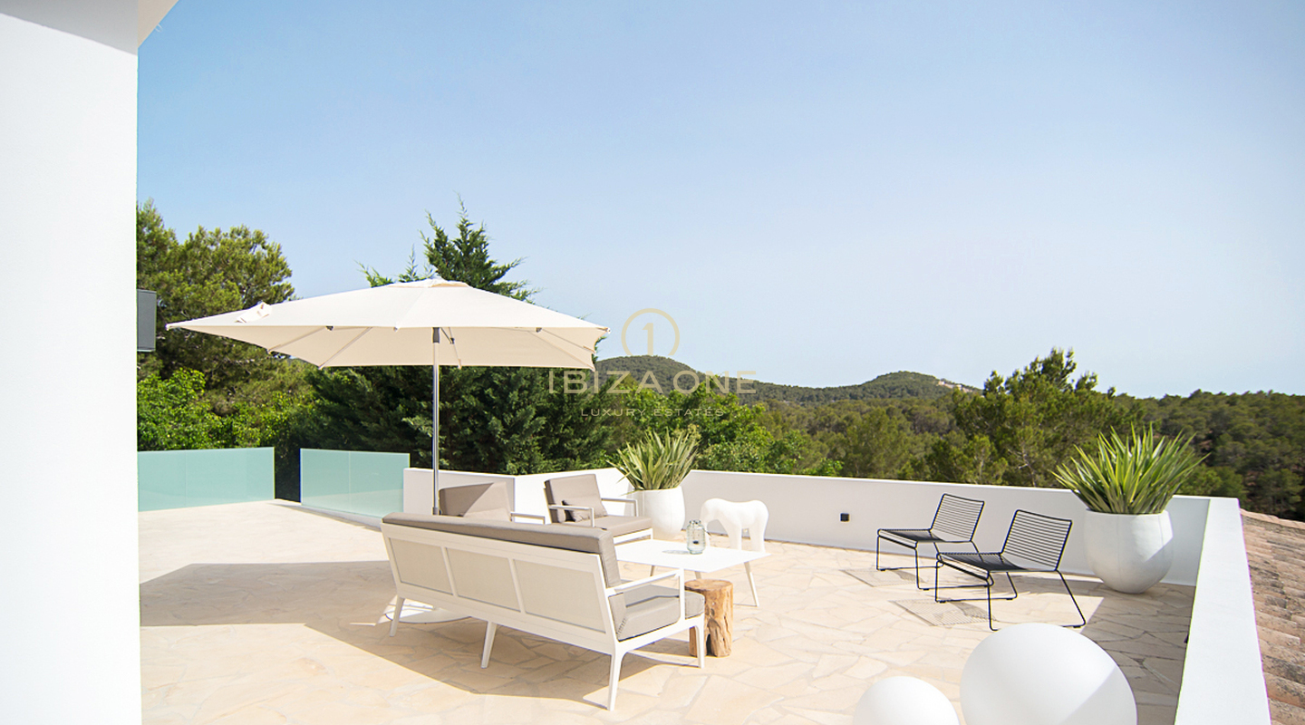 Villa di lusso con vista mare in stile mediterraneo a Can Furnet in vendita, Ibiza - Villa di lusso con vista mare in stile mediterraneo a Can Furnet in affitto, Ibiza
