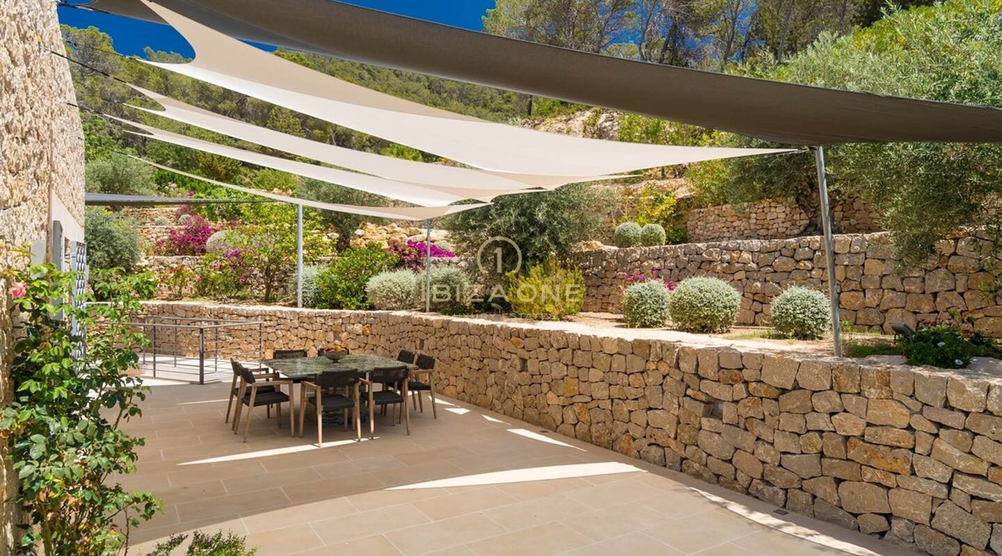 Villa de lujo de nueva construcción con hermosas vistas al mar en venta, Ibiza - Villa de lujo de nueva construcción con hermosas vistas al mar en alquiler, Ibiza