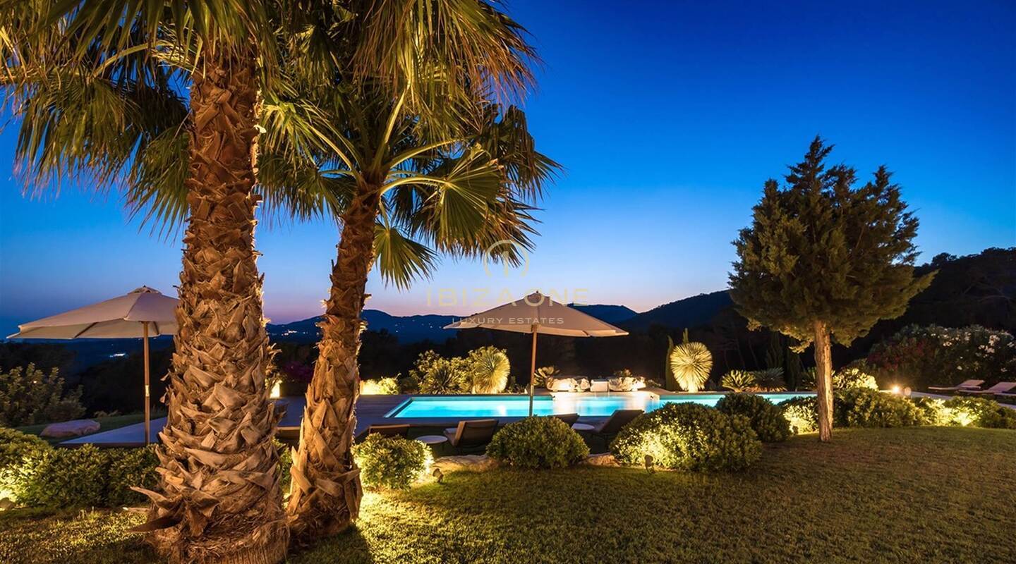 Neu gebaute Luxusvilla mit wunderschönem Meerblick zu verkaufen, Ibiza - Neu gebaute Luxusvilla mit wunderschönem Meerblick zu vermieten, Ibiza