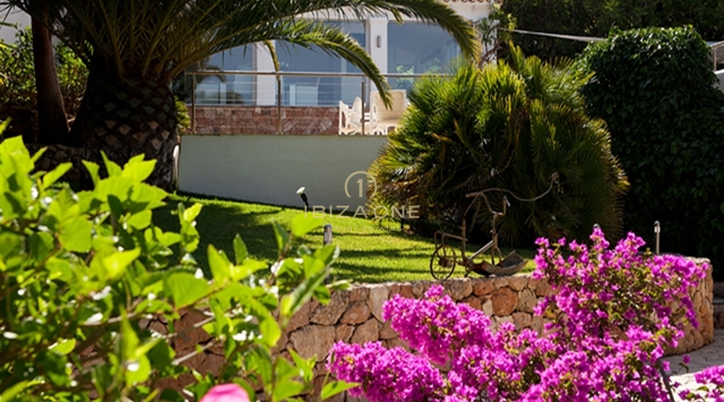 Luxuriöses Anwesen mit Meerblick, Touristenlizenz und schönem Garten zu verkaufen, Ibiza - Luxuriöses Anwesen mit Meerblick, Touristenlizenz und schönem Garten zu vermieten, Ibiza