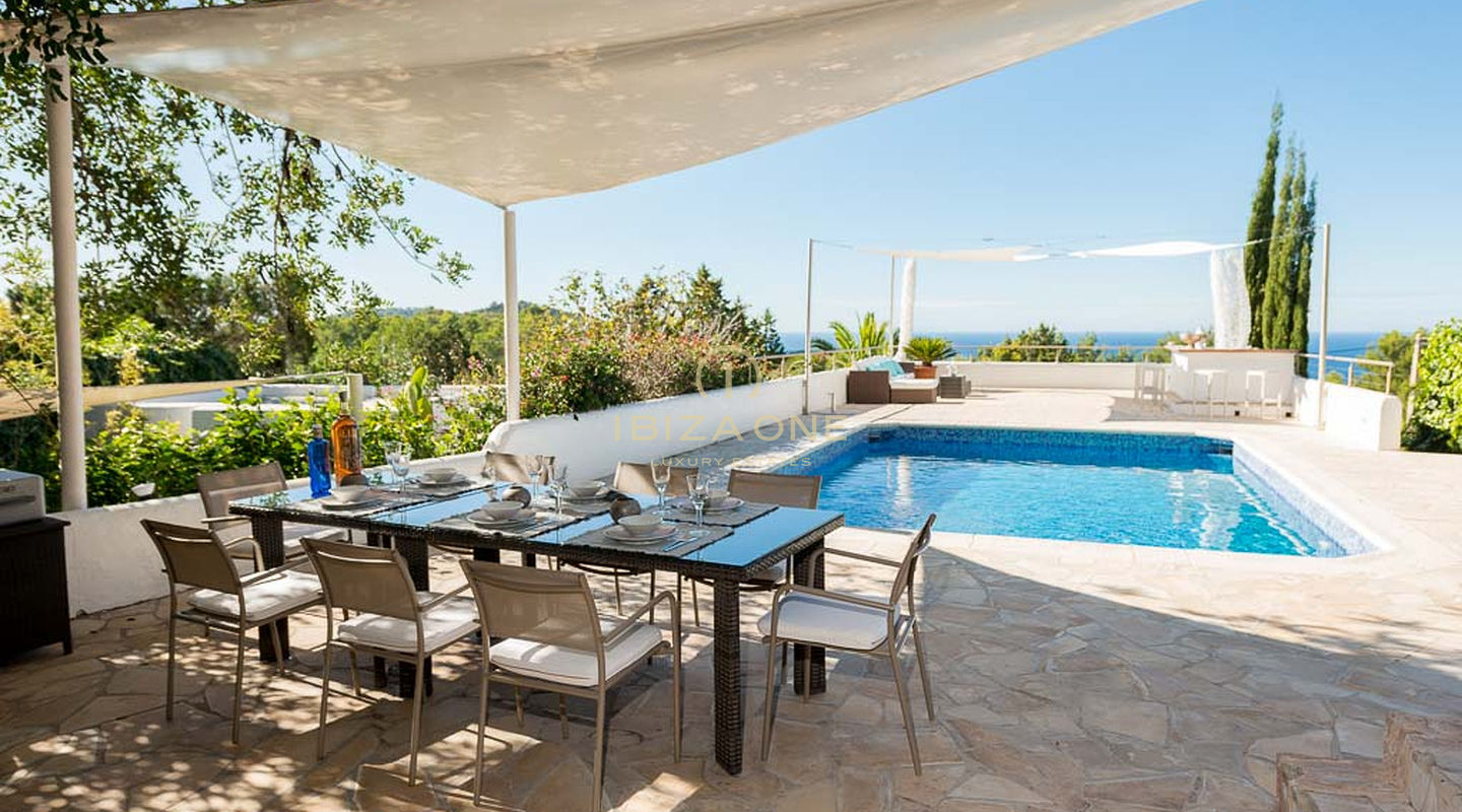 Propriété de luxe avec vue sur la mer, licence touristique et joli jardin à vendre, Ibiza - Propriété de luxe avec vue sur la mer, licence touristique et joli jardin à louer, Ibiza