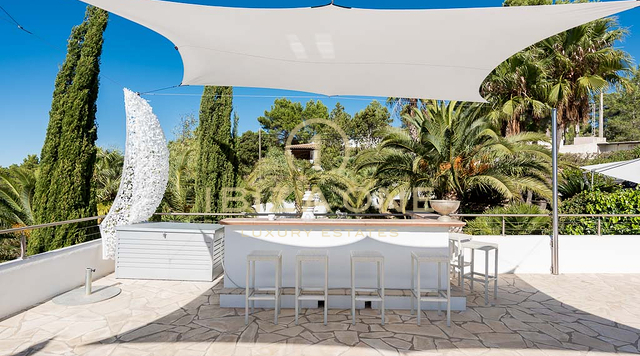 Propriété de luxe avec vue sur la mer, licence touristique et joli jardin à vendre, Ibiza - Propriété de luxe avec vue sur la mer, licence touristique et joli jardin à louer, Ibiza