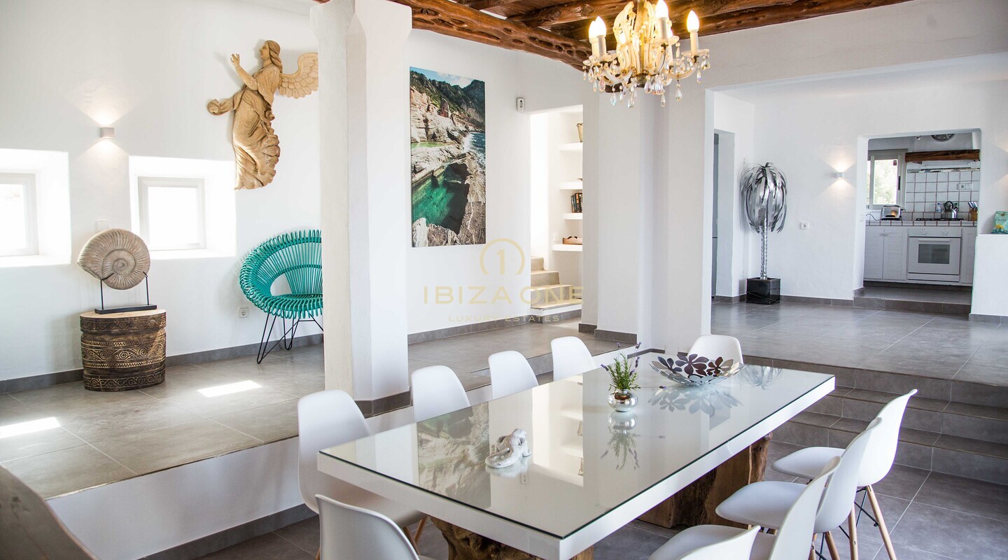 Luxury vacation villa with views of Es Vedra, the sea and with rental license for sale, Ibiza - Luxury vacation villa with views of Es Vedra, the sea and with rental license for rent, Ibiza