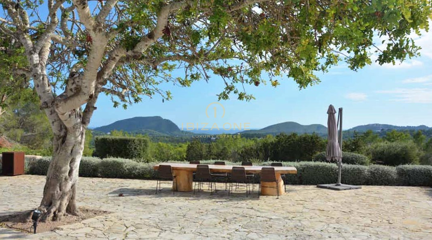 Espaciosa propiedad de lujo con vistas al mar, 350 olivos, apartamento de invitados en venta, Ibiza - Espaciosa propiedad de lujo con vistas al mar, 350 olivos, apartamento de invitados en alquiler, Ibiza