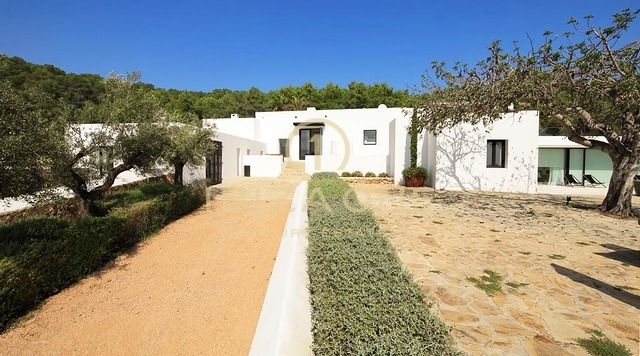 Großzügiges Luxusanwesen mit Meerblick, 350 Olivenbäumen, Gästeapartment zu verkaufen, Ibiza - Großzügiges Luxusanwesen mit Meerblick, 350 Olivenbäumen, Gästeapartment zu vermieten, Ibiza