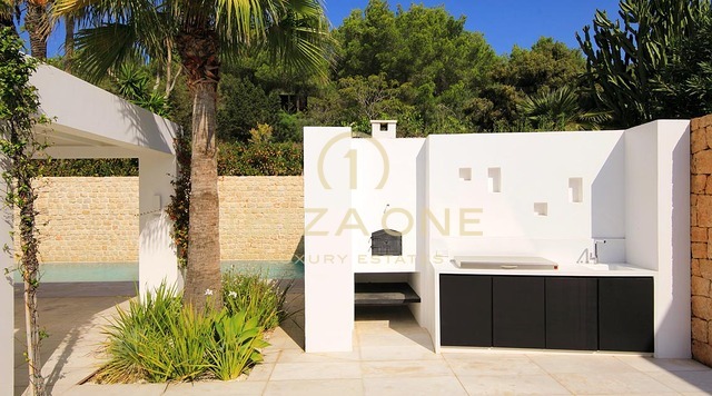 Espaciosa propiedad de lujo con vistas al mar, 350 olivos, apartamento de invitados en venta, Ibiza - Espaciosa propiedad de lujo con vistas al mar, 350 olivos, apartamento de invitados en alquiler, Ibiza