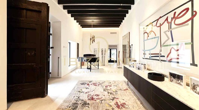 Großzügiges Luxusanwesen mit Meerblick, 350 Olivenbäumen, Gästeapartment zu verkaufen, Ibiza - Großzügiges Luxusanwesen mit Meerblick, 350 Olivenbäumen, Gästeapartment zu vermieten, Ibiza