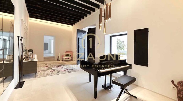 Espaciosa propiedad de lujo con vistas al mar, 350 olivos, apartamento de invitados en venta, Ibiza - Espaciosa propiedad de lujo con vistas al mar, 350 olivos, apartamento de invitados en alquiler, Ibiza