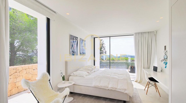 Spacious luxury property with sea views, 350 olive trees, guest apartment for sale, Ibiza - Spacious luxury property with sea views, 350 olive trees, guest apartment for rent, Ibiza