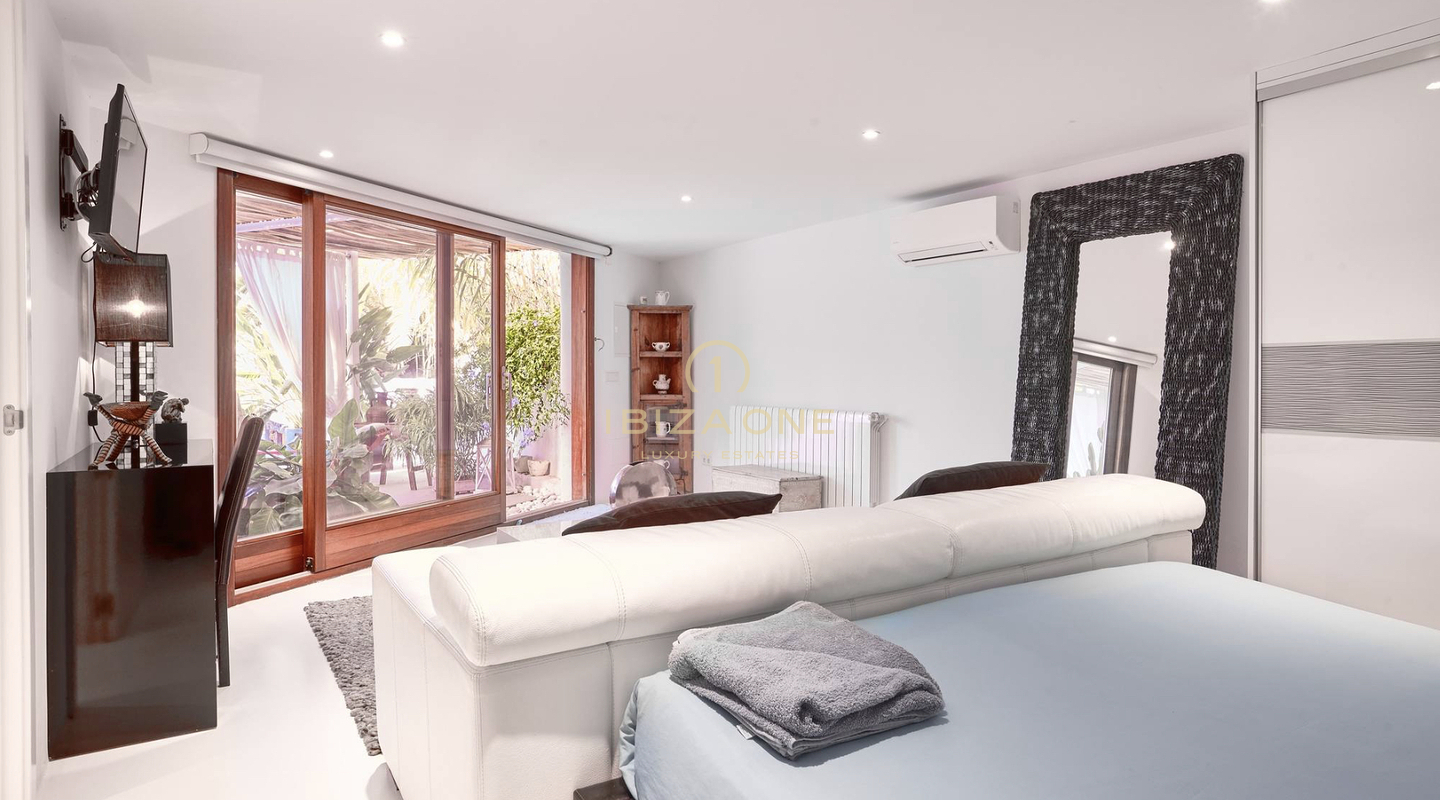 Luxury Renovated Ibiza finca, near Ibiza town and golf course for sale, Ibiza - Luxury Renovated Ibiza finca, near Ibiza town and golf course for rent, Ibiza