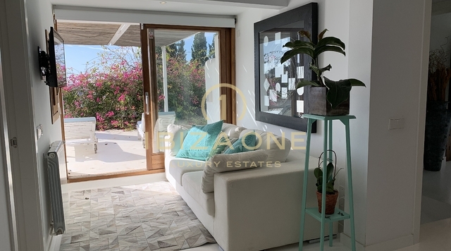 Finca de luxe rénovée à Ibiza, près de la ville d'Ibiza et du golf à vendre, Ibiza - Finca de luxe rénovée à Ibiza, près de la ville d'Ibiza et du golf à louer, Ibiza