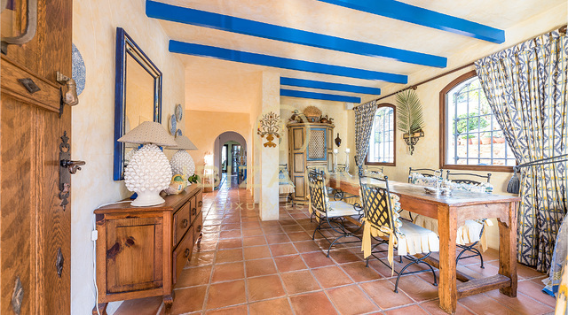 Belle villa de luxe de style campagnard avec maison d'hôtes et vue sur la mer à vendre, Ibiza - Belle villa de luxe de style campagnard avec maison d'hôtes et vue sur la mer à louer, Ibiza
