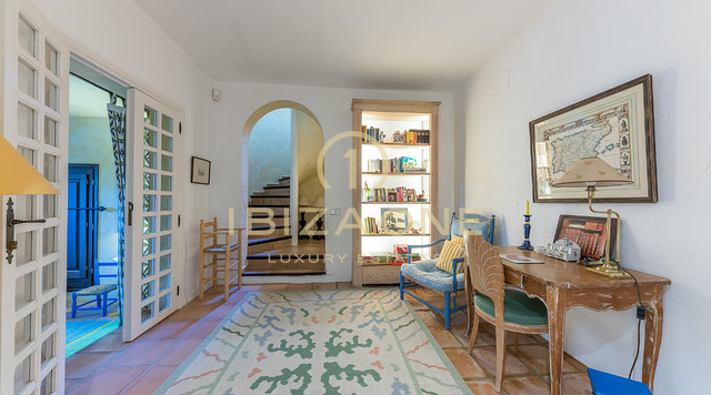 Wunderschöne Luxusvilla im Landhausstil mit Gästehaus und Meerblick zu verkaufen, Ibiza - Wunderschöne Luxusvilla im Landhausstil mit Gästehaus und Meerblick zu vermieten, Ibiza