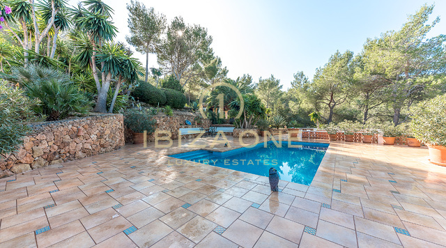 Belle villa de luxe de style campagnard avec maison d'hôtes et vue sur la mer à vendre, Ibiza - Belle villa de luxe de style campagnard avec maison d'hôtes et vue sur la mer à louer, Ibiza