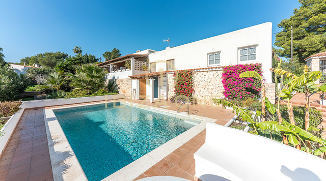 Mediterranean luxury villa with 11 bedrooms near Ibiza town for sale