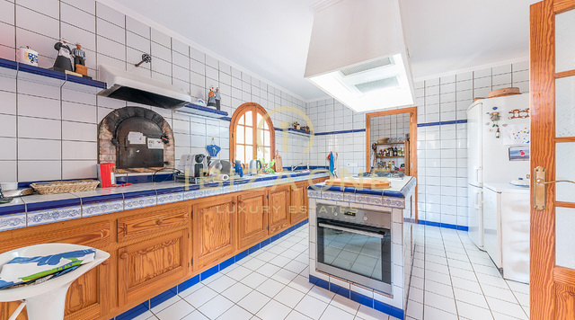 Mediterranean luxury villa with 11 bedrooms near Ibiza town for sale