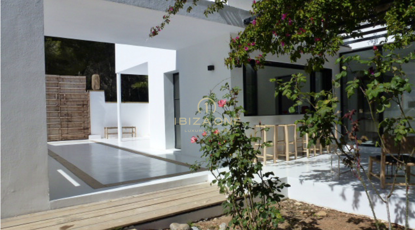 Luxusvilla zu verkaufen und das Luxushaus auch zu vermieten, Ibiza