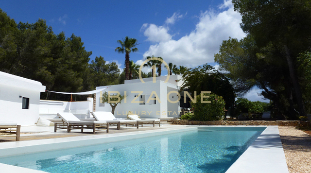 Villa di lusso in vendita e la casa di lusso è anche in affitto, Ibiza