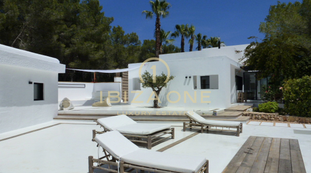 Luxusvilla zu verkaufen und das Luxushaus auch zu vermieten, Ibiza