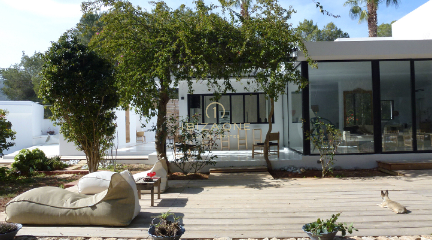 Luxe villa te koop en het luxe huis is ook te huur, Ibiza