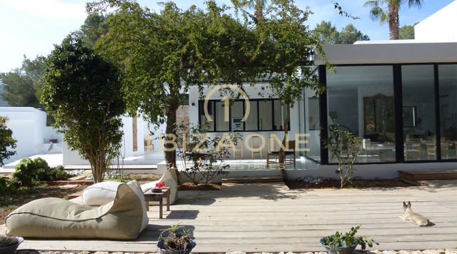Luxusvilla zu verkaufen und das Luxushaus auch zu vermieten, Ibiza