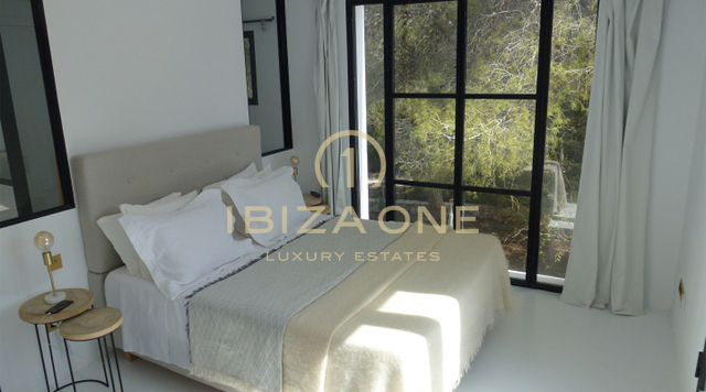 Luxusvilla zu verkaufen und das Luxushaus auch zu vermieten, Ibiza