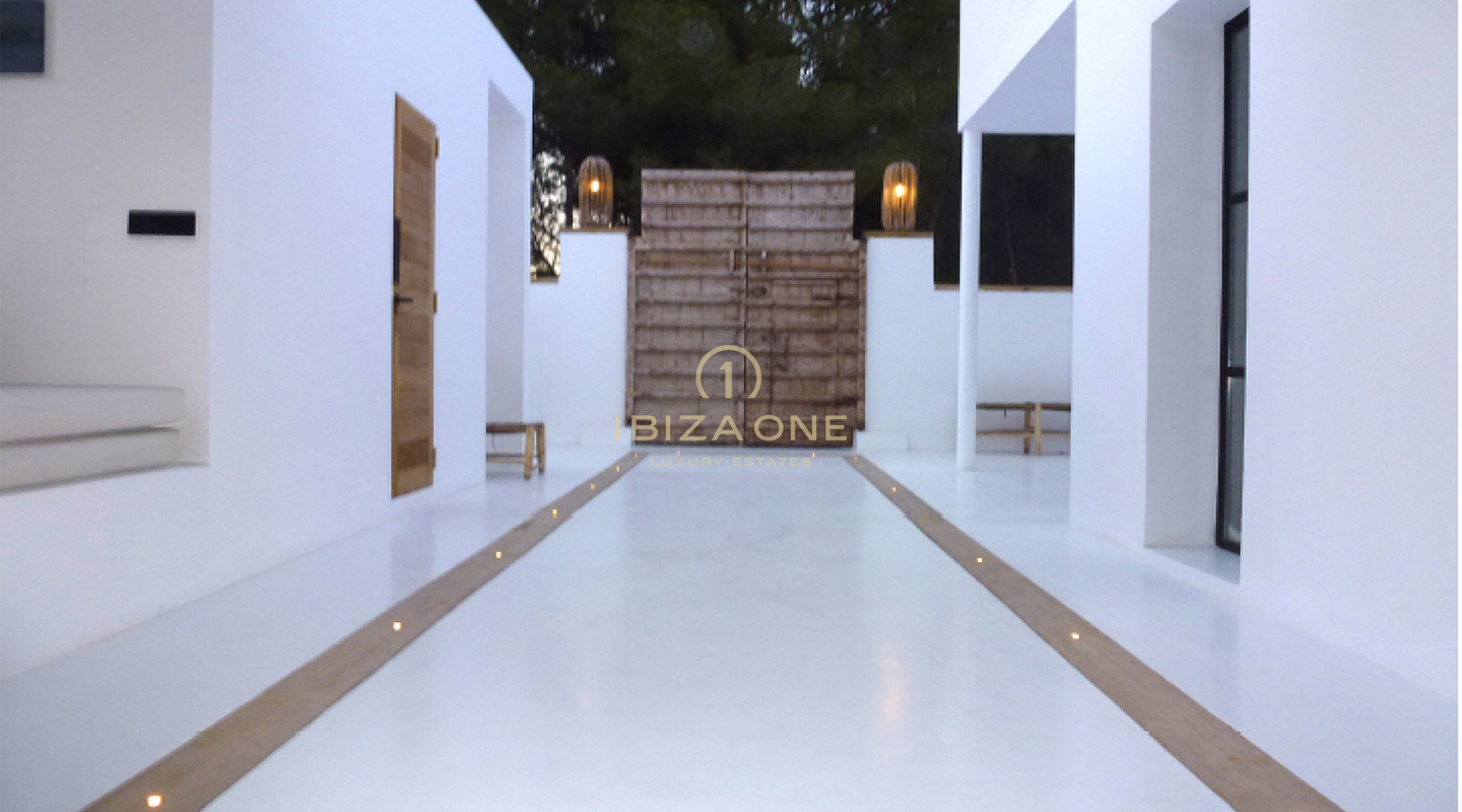Luxe villa te koop en het luxe huis is ook te huur, Ibiza