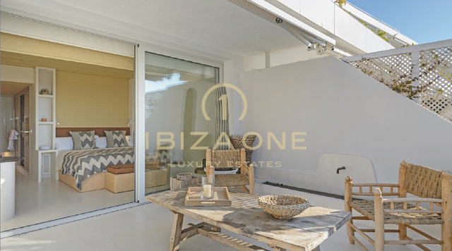 Grand appartement de 3 chambres avec vue panoramique sur Dalt Vila et la mer à vendre