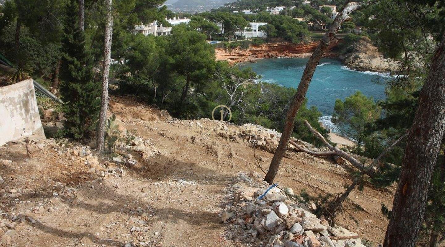 Ático de lujo moderno con vistas al mar y acceso al mar en Mallorca en venta