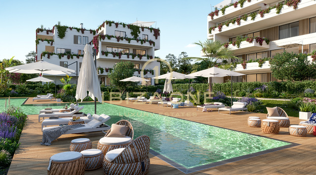 In vendita complesso residenziale di recente costruzione con attico di lusso e vista sul mare a Maiorca