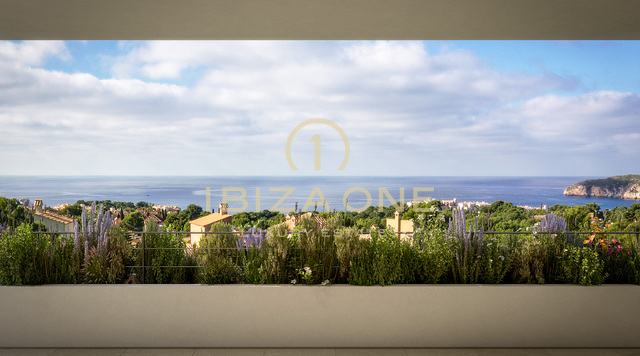 Complejo residencial de nueva construcción con ático de lujo y vistas al mar en Mallorca en venta