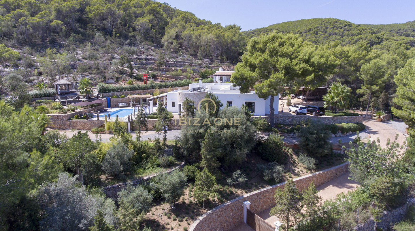 Großes Finca Anwesen mit Gästehaus und Meerblick zum Verkauf