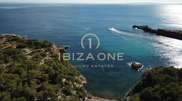 Villa de vacances de luxe moderne avec vue sur la mer et à proximité de la ville d'Ibiza et de Talamanca à louer, Ibiza
