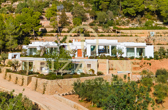 Cana Lluca, Michael Ruben, Blakstad