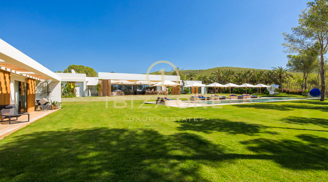 Resort di lusso paradisiaco con vista mare in affitto, Ibiza