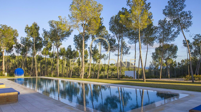 Himmlisches Luxusresort mit Meerblick zu vermieten, Ibiza
