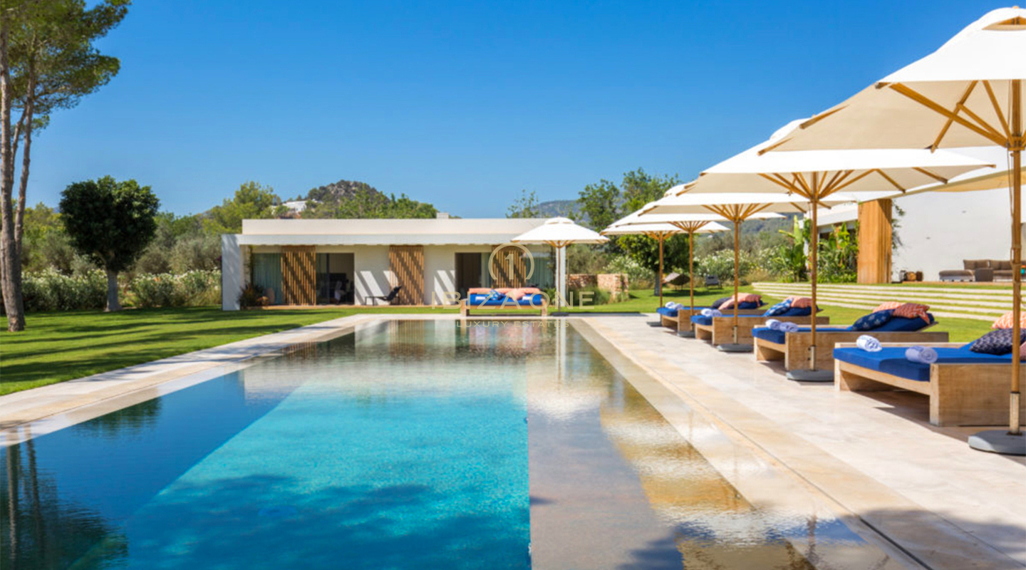 Heavenly luxury resort with sea views for rent, Ibiza